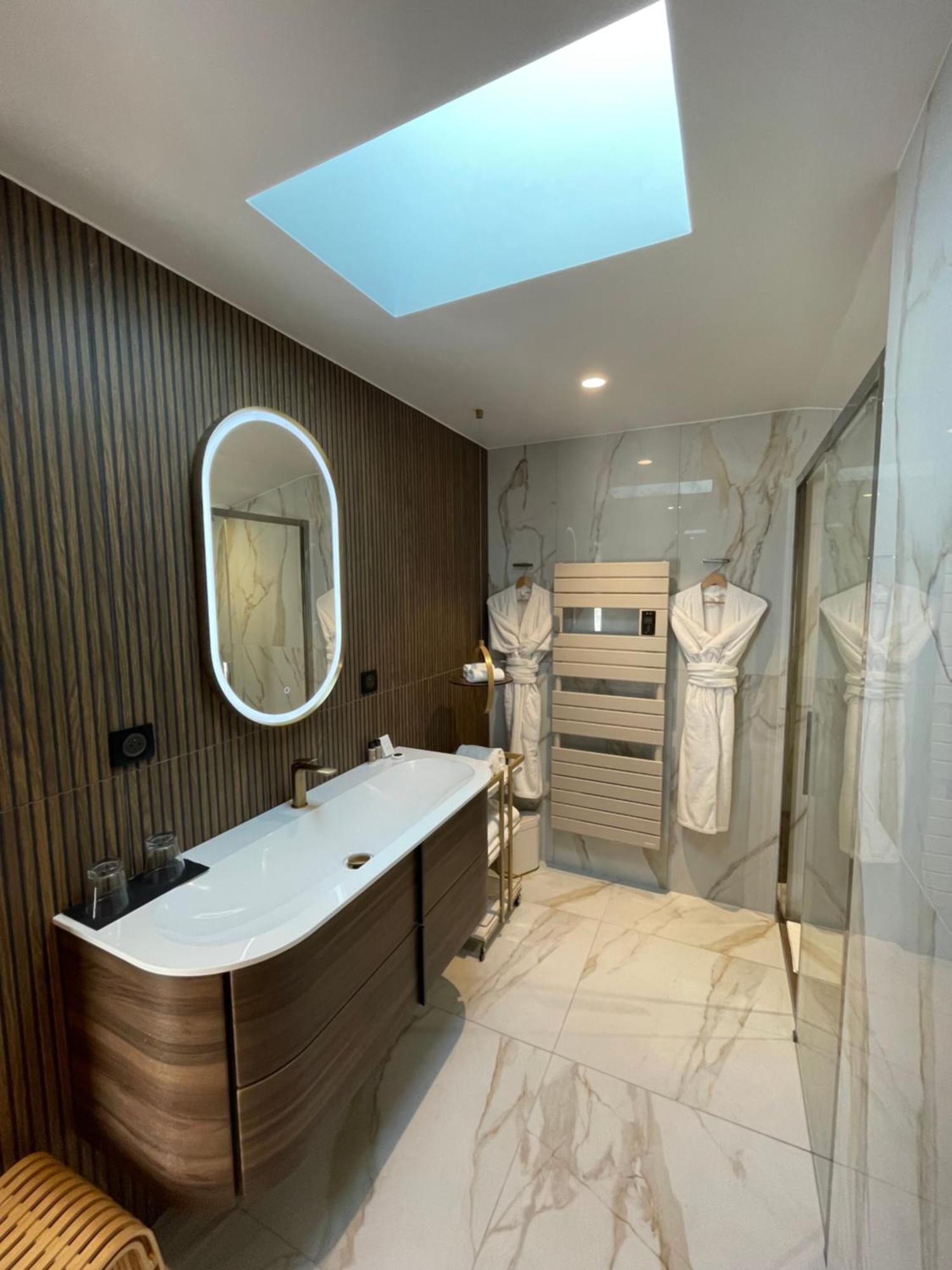 Hotel Villa La Renaissance บาย็อนน์ ภายนอก รูปภาพ